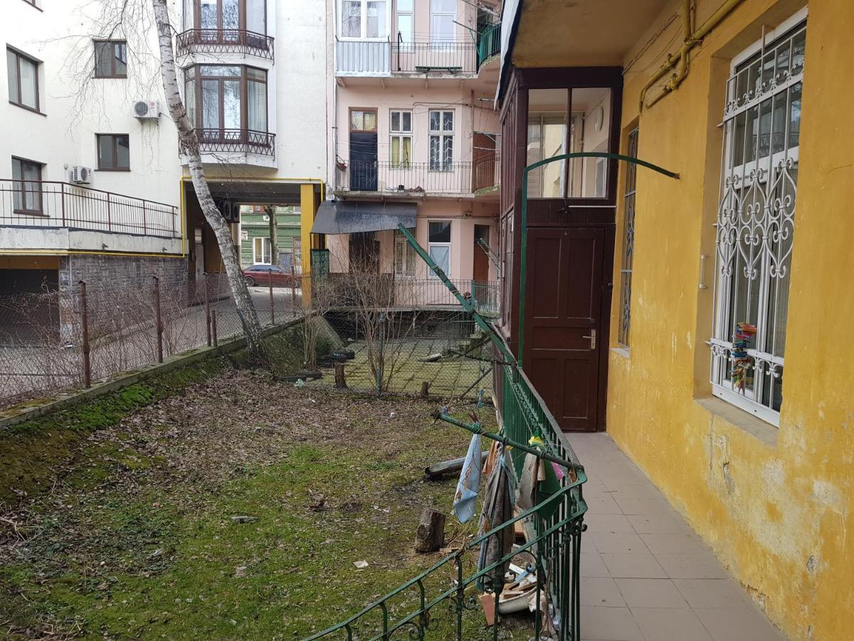 Зручна І Комфортна Квартира Недалеко Від Вокзалу І Центру Міста ลวีฟ ภายนอก รูปภาพ